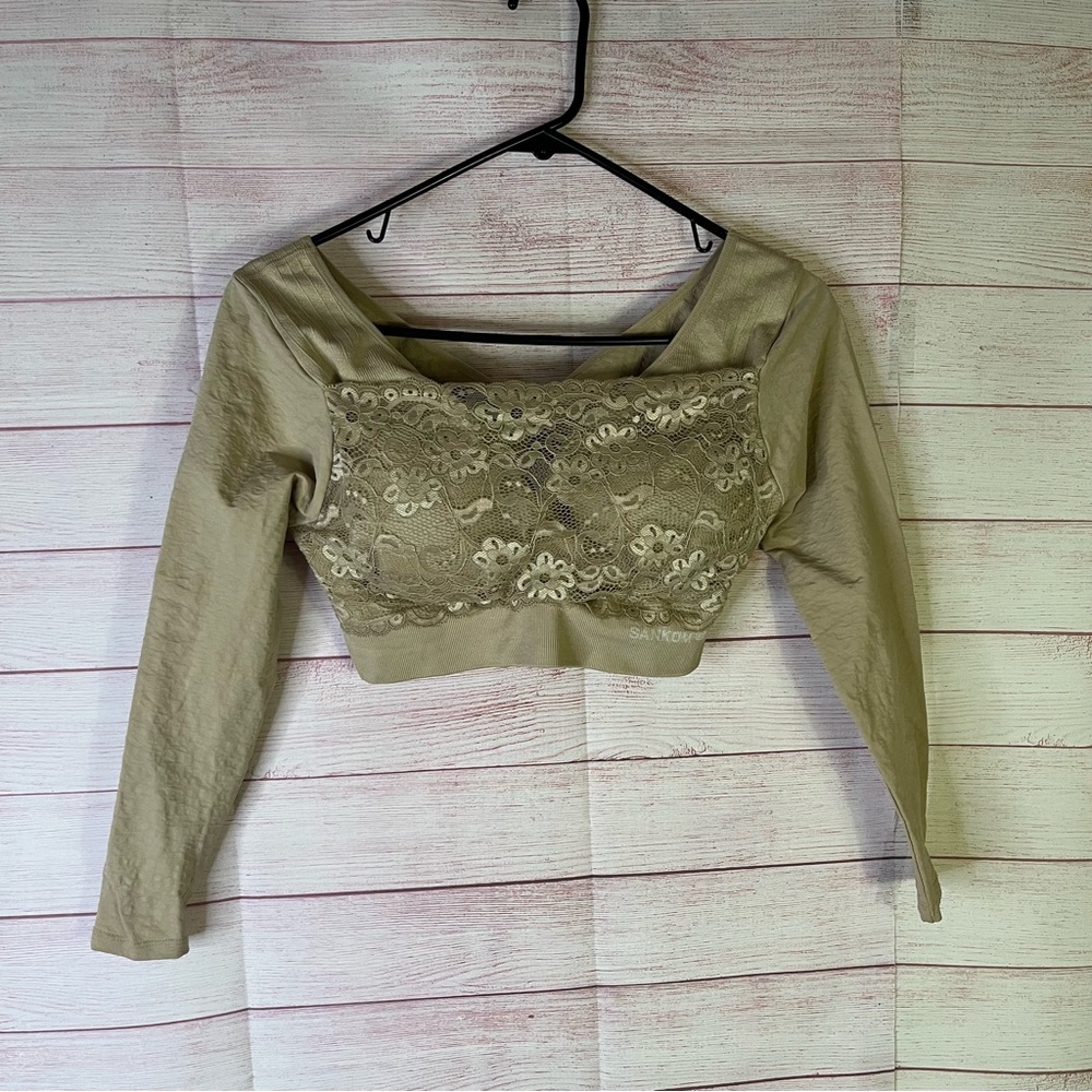 Sankom Patent Support Posture Lace Front Long Sleeve Tan Bra Top Size Large‎